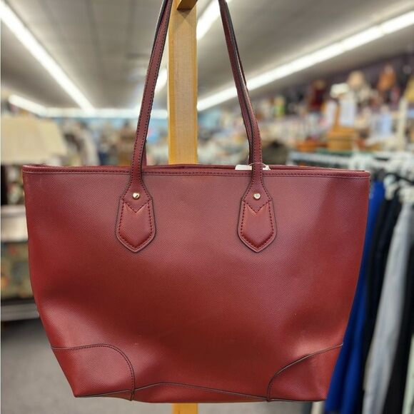 Michael Kors Burgandy Extra Large Leather Tote Bag - Picture 3 of 7